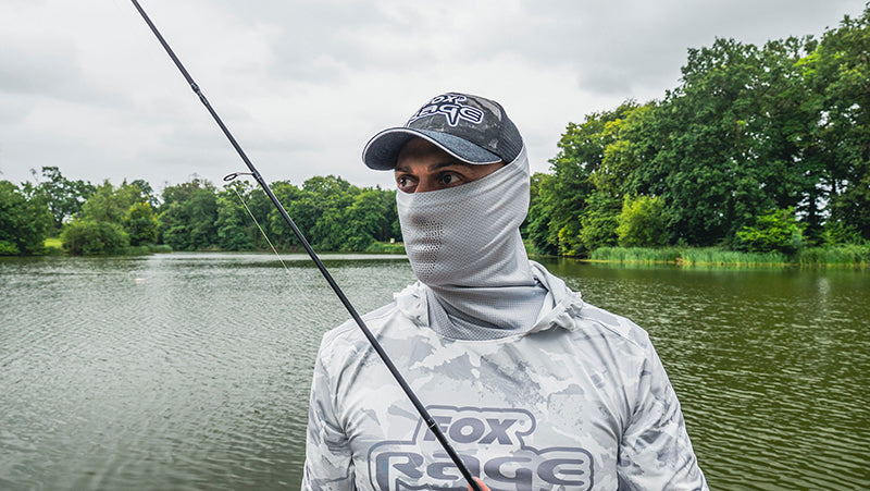 Technical T-shirt with UV hood Fox Rage Light Camo
