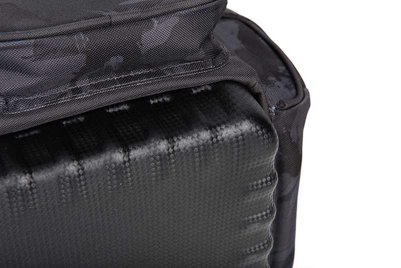 Backpack with boxes {{64230d4df6f5f52890f921391e9b0fe945}}} Voyager Camo Large