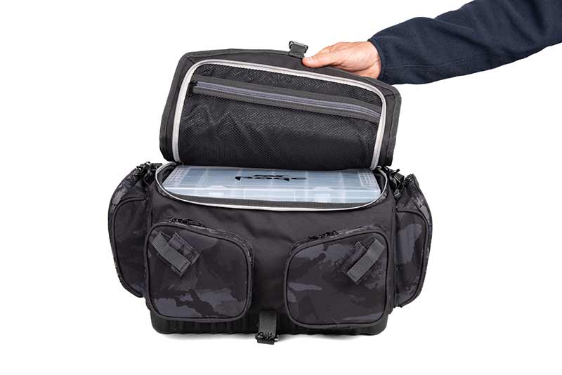 Backpack with boxes {{64230d4df6f5f52890f921391e9b0fe945}}} Voyager Camo Large