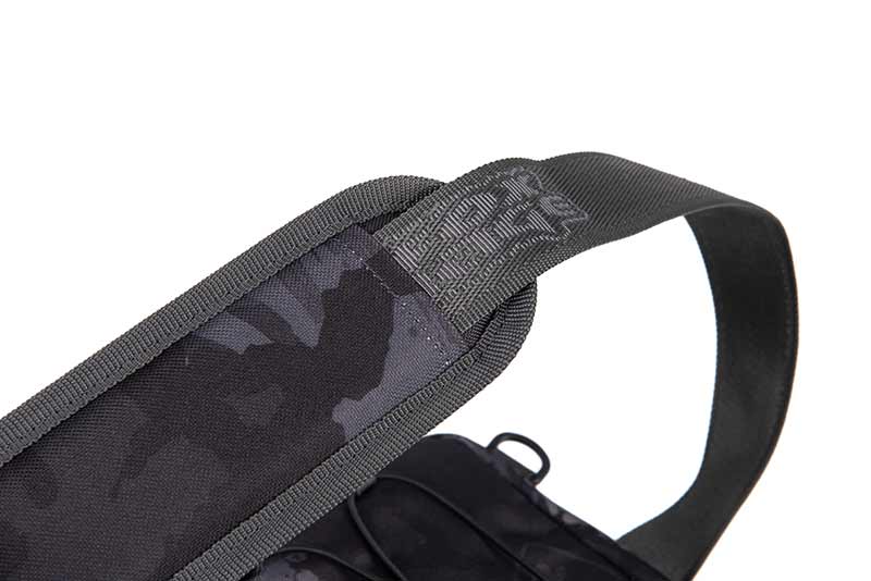 Backpack with cases Fox Rage} Voyager Camo Medium