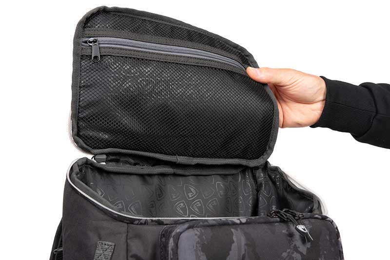 Backpack with boxes Fox Rage Voyager