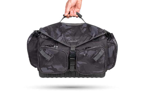 Backpack with boxes {{64230d4df6f5f52890f921391e9b0fe945}}} Voyager Camo Large