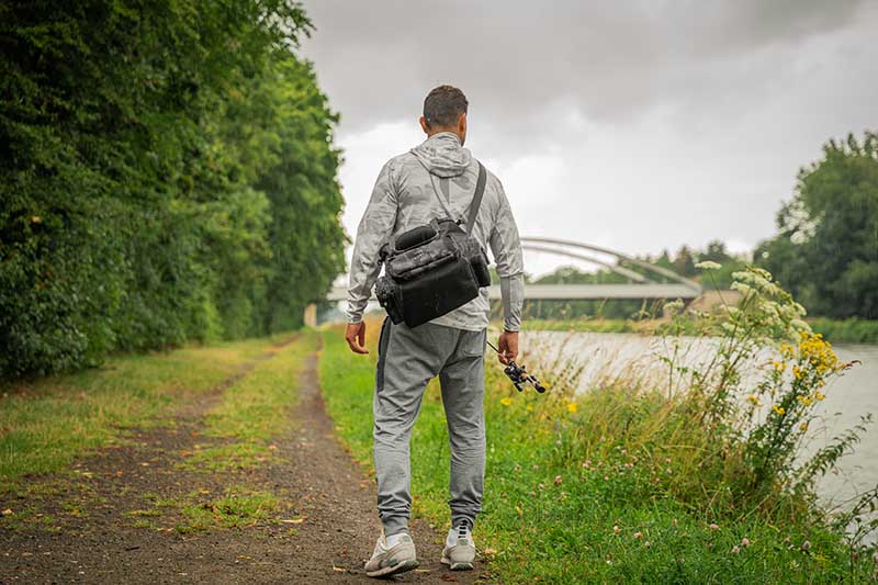 Backpack with cases Fox Rage} Voyager Camo Medium