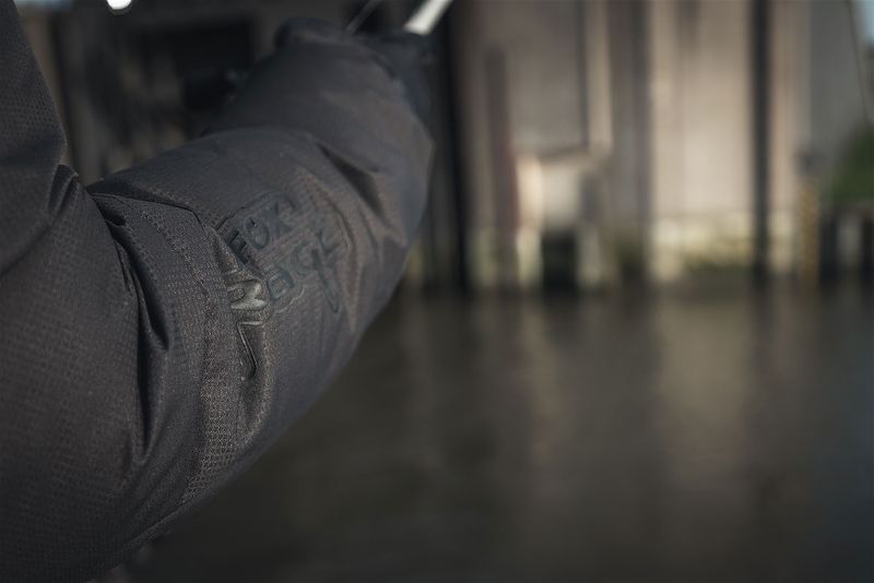 Chaqueta Fox Rage Rip Stop Talla S - Tienda Bass